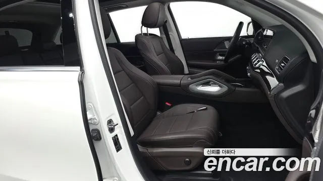 Mercedes-Benz GLE 2023 thumb 12