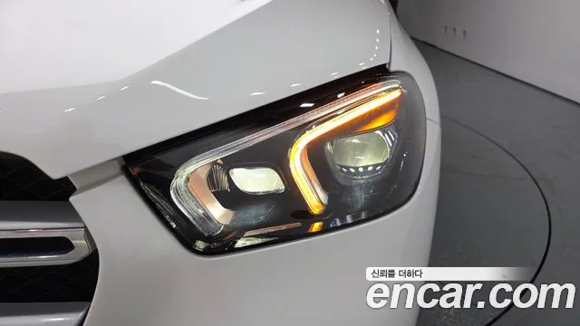 Mercedes-Benz GLE 2023 thumb 6