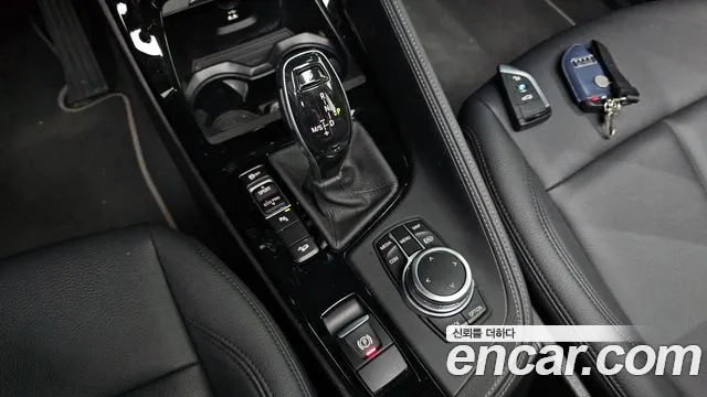 BMW X1 2022 thumb 2