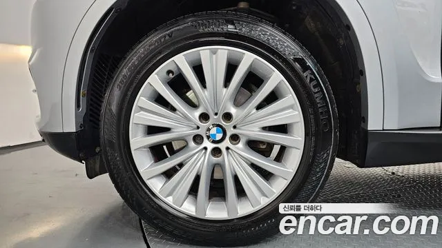 BMW X5 2014 thumb 12
