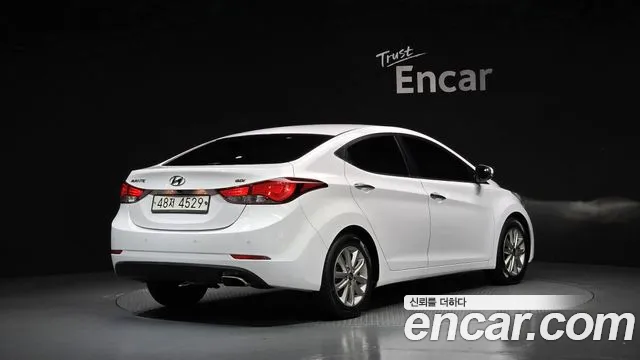 Hyundai Avante 2014 thumb 2