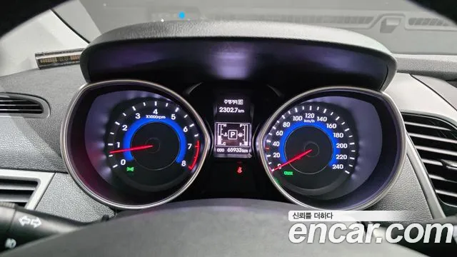Hyundai Avante 2014 thumb 8