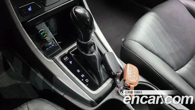 Hyundai Avante 2014 thumb 9