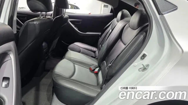 Hyundai Avante 2014 thumb 11