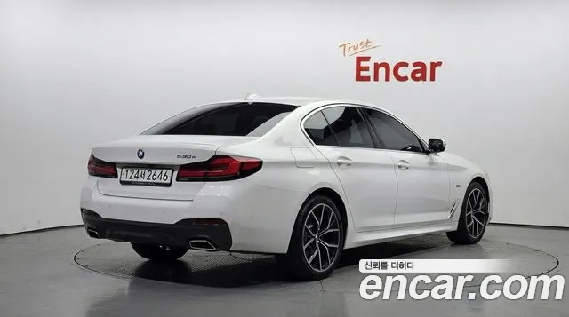 BMW 5 серии 2023 thumb 8