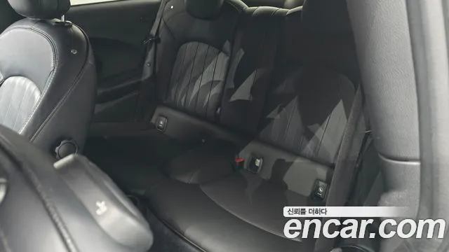 Mini Hatch 2019 thumb 5