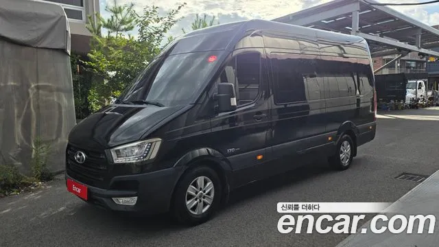 Hyundai Staria 2018 thumb 7