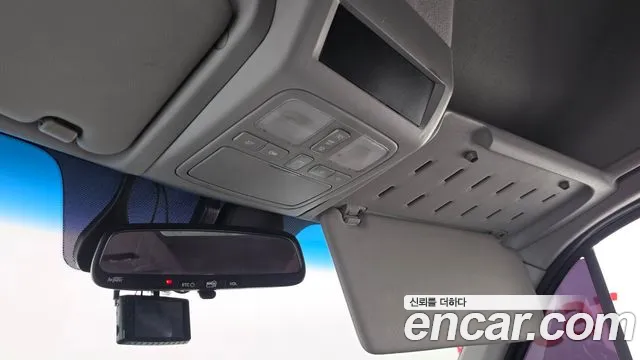 Hyundai Staria 2018 thumb 12