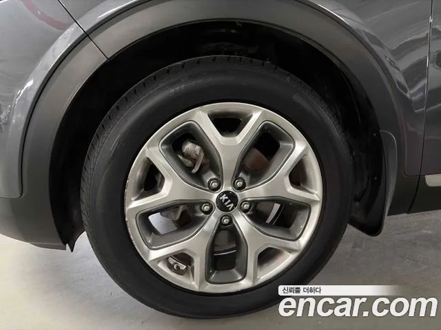 Kia Sorento 2015 thumb 5