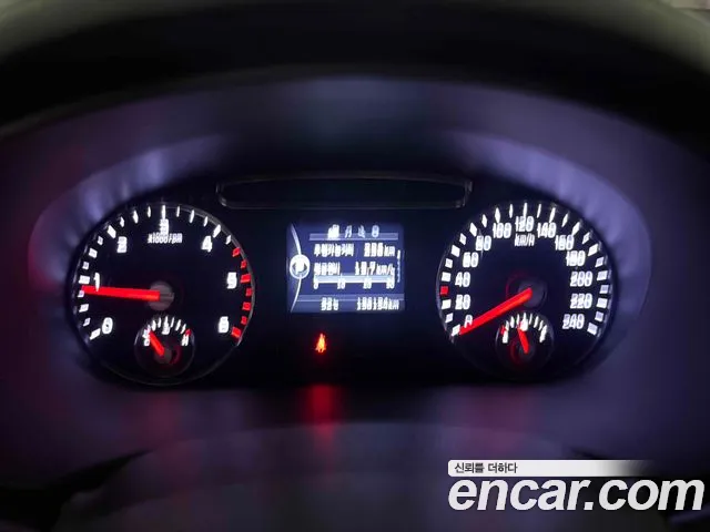 Kia Sorento 2015 thumb 8