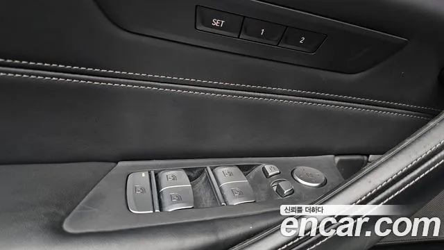 BMW 5 серии 2020 thumb 12