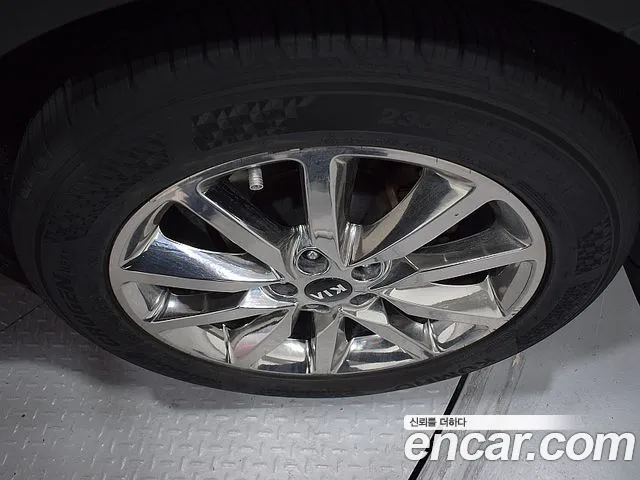 Kia Sorento 2014 thumb 7