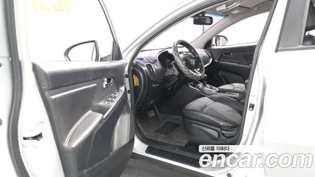 Kia Sportage 2011 thumb 9