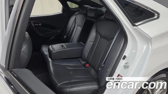 Hyundai Grandeur 2016 thumb 3