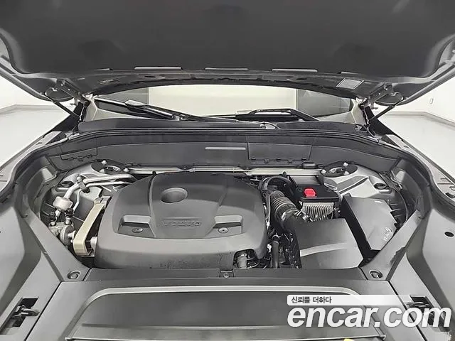 Volvo XC90 2019 thumb 12