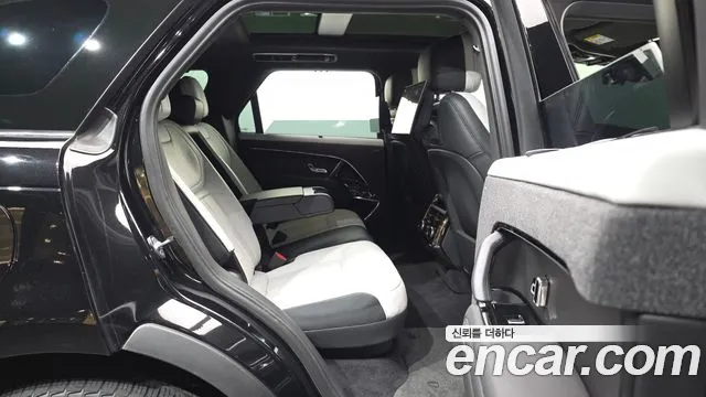 Land Rover Range Rover Sport 2023 thumb 11