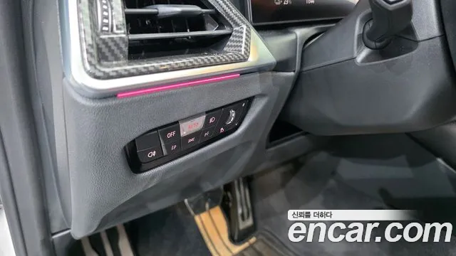 BMW i4 2024 thumb 4