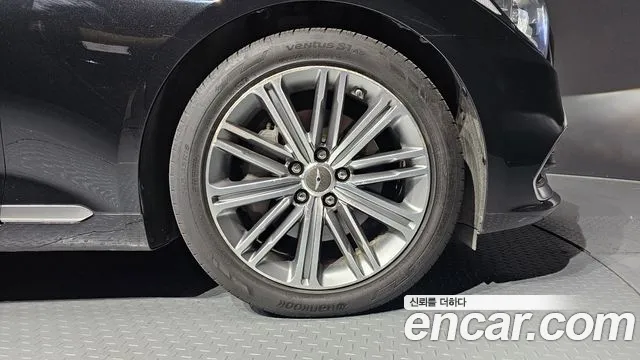 Genesis G80 2016 thumb 12