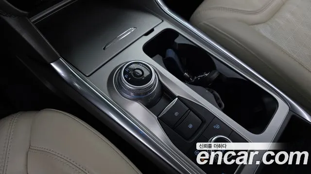 Ford Explorer 2022 thumb 4