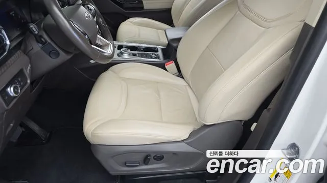 Ford Explorer 2022 thumb 6