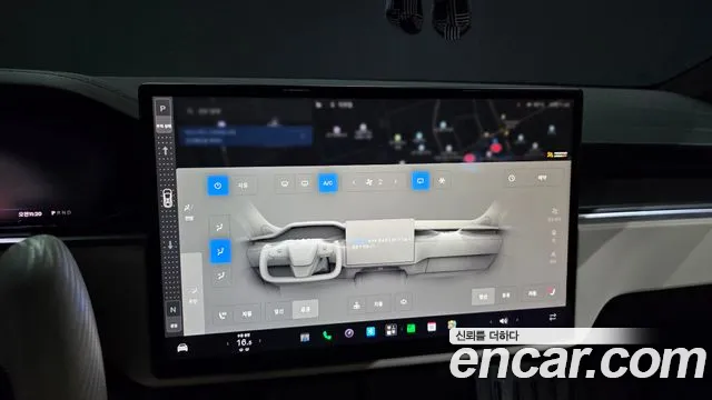 Tesla Model X 2023 thumb 10