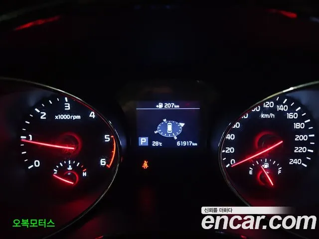 Kia Carnival 2019 thumb 4
