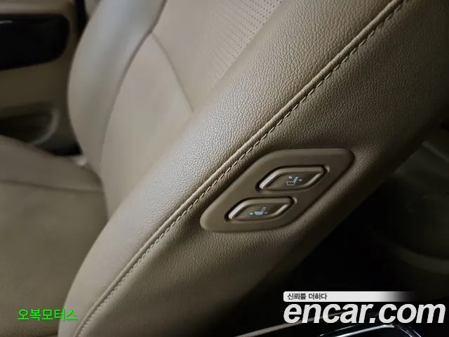 Kia Carnival 2019 thumb 5