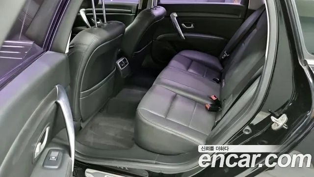 Renault Latitude 2015 thumb 6