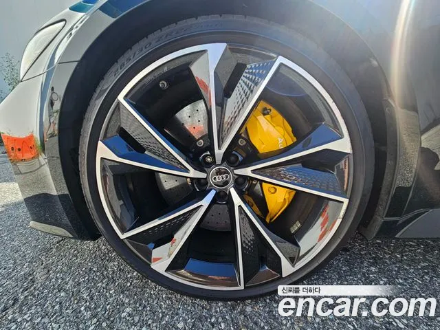 Audi RS7 2021 thumb 6