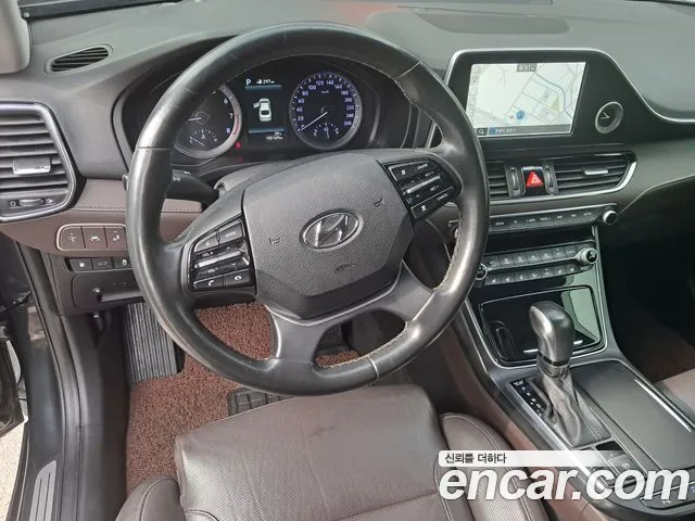 Hyundai Grandeur 2017 thumb 2