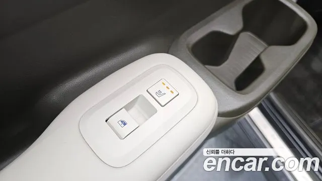 Hyundai Santa Fe 2024 thumb 10