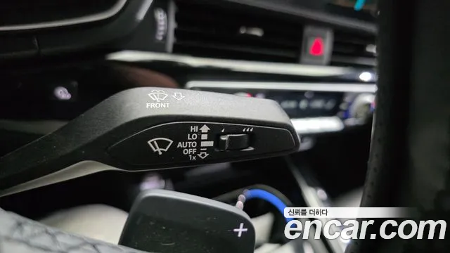Audi A4 2021 thumb 8