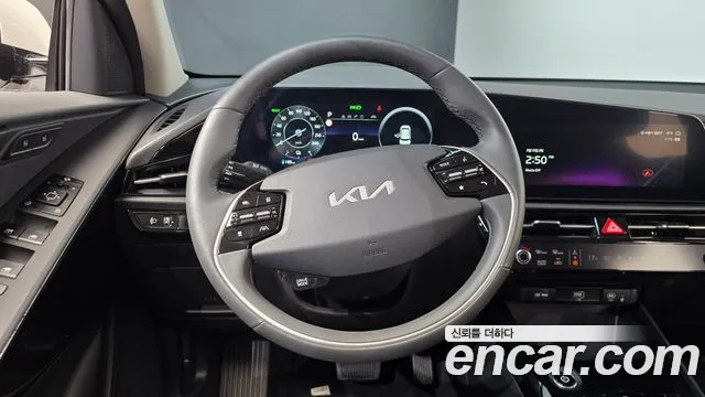 Kia Niro 2023 thumb 10