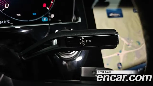 Mercedes-Benz E-Класс 2024 thumb 8