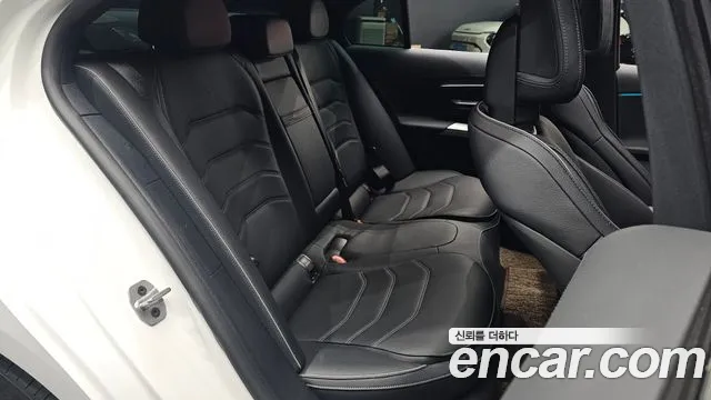 Mercedes-Benz E-Класс 2024 thumb 5
