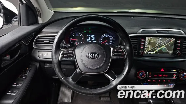 Kia Sorento 2018 thumb 11