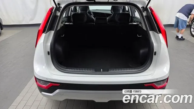 Kia Niro 2022 thumb 8
