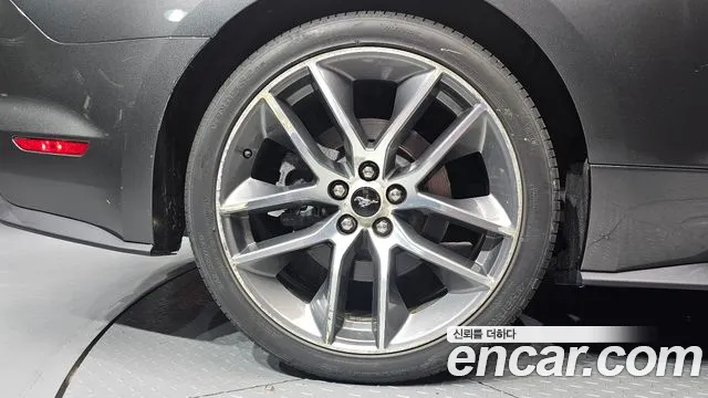 Ford Mustang Mach-E 2016 thumb 8