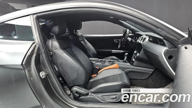 Ford Mustang Mach-E 2016 thumb 6