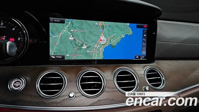 Mercedes-Benz E-Класс 2019 thumb 7
