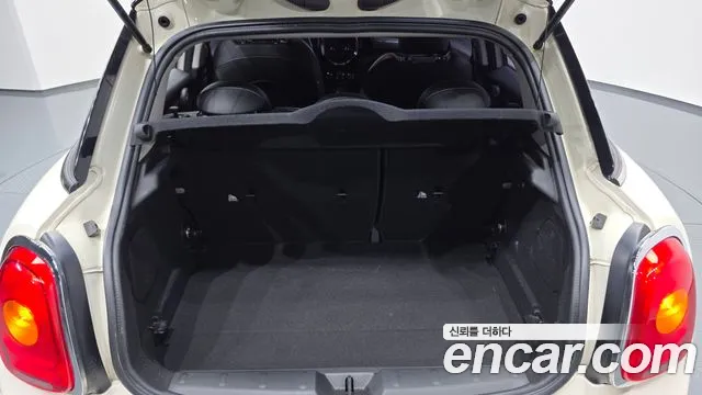 Mini Hatch 2016 thumb 5