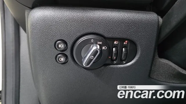 Mini Hatch 2016 thumb 7