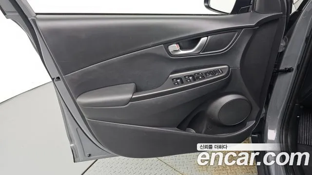 Hyundai Kona 2022 thumb 2
