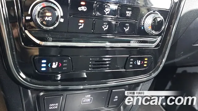 KG_Mobility_Ssangyong TIBOLI 2019 thumb 6
