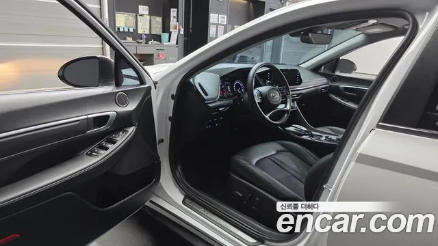 Hyundai Sonata 2022 thumb 2