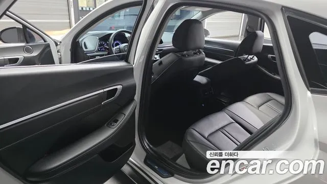 Hyundai Sonata 2022 thumb 11