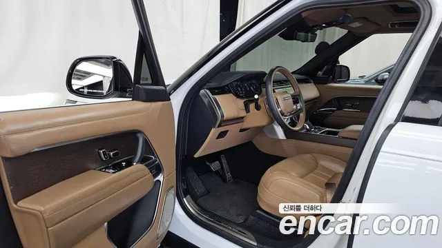 Land Rover Range Rover 2023 thumb 10