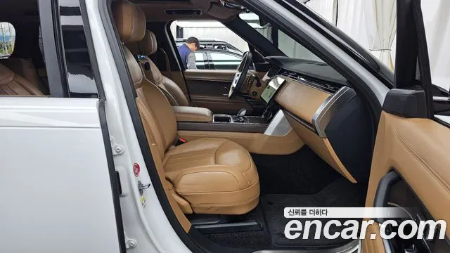 Land Rover Range Rover 2023 thumb 11