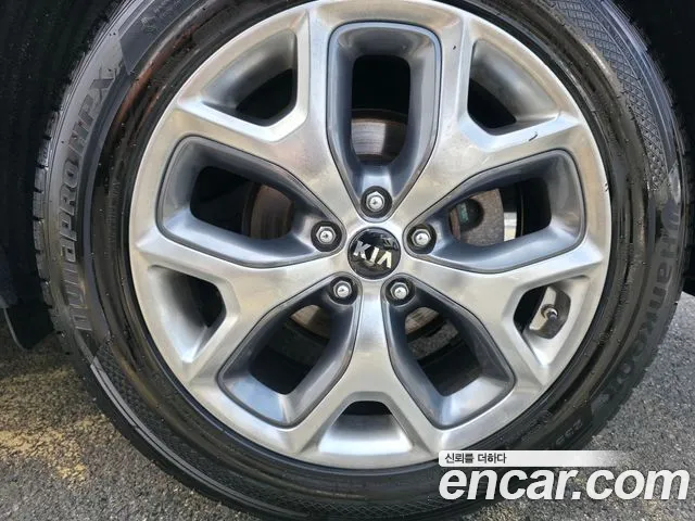 Kia Sorento 2016 thumb 3