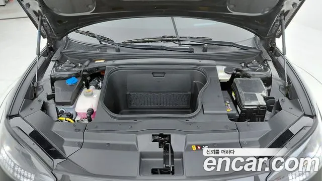 Hyundai IONIQ 6 2022 thumb 4